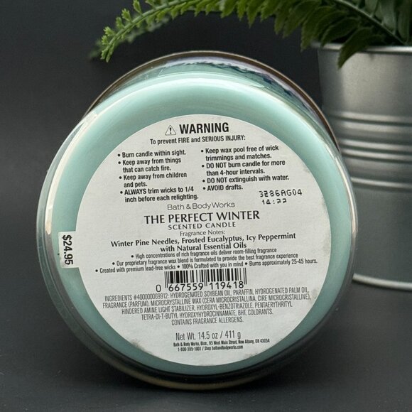 BBW The Perfect Winter Bath & Body Works 3 Wick Candle - Picture 9 of 10